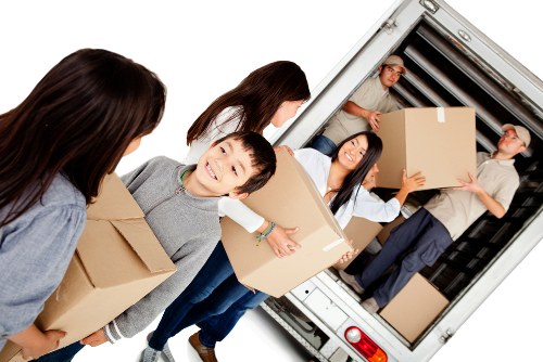 Moving van service in Finchley for local home and business relocations